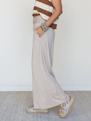 Comfort Above Wide Leg Pants - Ash Mocha L / Ash Mocha