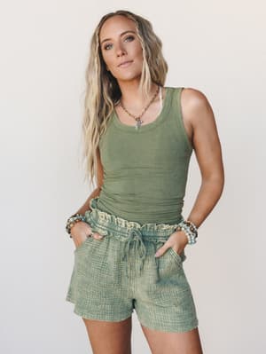 santa-cruz-short-light-olive/Light Olive