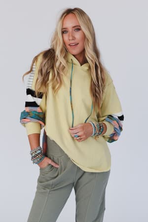 waylynn-hoodie-pullover-yellow/Yellow