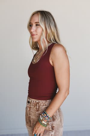 hot-take-double-layer-tank-burgundy/Burgundy