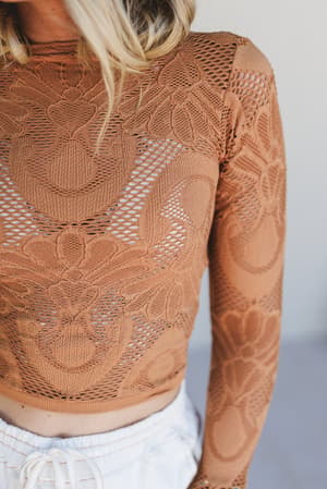 wander-net-layering-top-brown/Brown