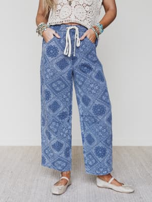 The Nest Coastal Drift Printed Pants: undefined