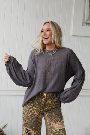 sweet-heart-balloon-sleeve-knit-sweater-black/Black