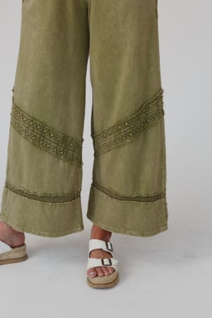 any-day-wide-leg-pants-green/Green