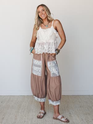 Dreamy Cottage 2 Piece Bundle: undefined