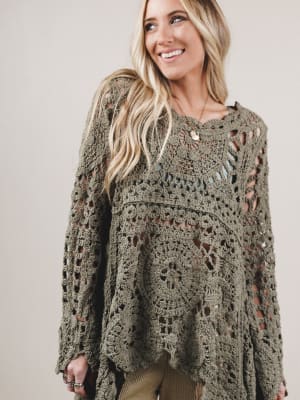maysa-crochet-top-olive/Olive