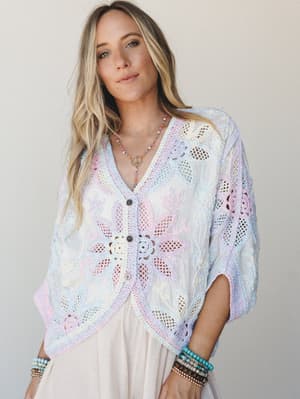 Golden Isla Shrug: undefined