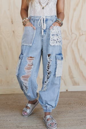 city-sky-distressed-pants-denim/Denim