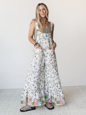 In Love with Lily Jumpsuit - Natural Green Floral S / Natural Green Floral