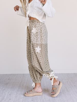 sweet-harmony-pants-sand/Sand