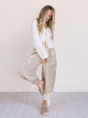 sweet-harmony-pants-sand/Sand