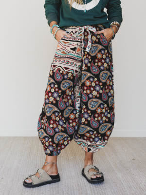 Groovy Effect Pants: undefined