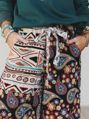 Groovy Effect Pants - Black Multi L / Black Multi