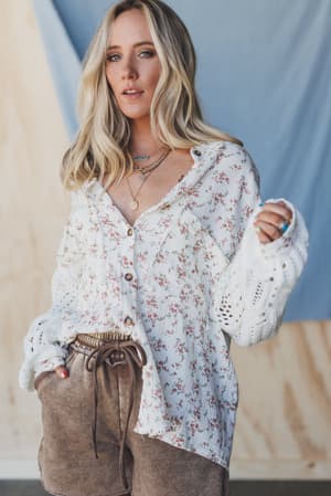 floral-fantasia-button-down-top-cream/Cream