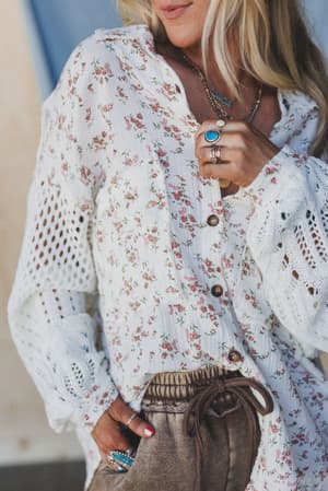 floral-fantasia-button-down-top-cream/Cream