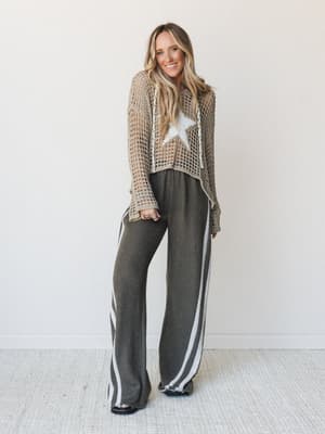 shes-a-star-top-olive/Olive