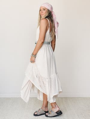 Chase The Breeze 3 Piece Bundle - Taupe Taupe