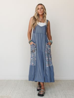 Set In Flowers 2 Piece Bundle: undefined