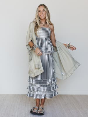 Ruffled Star 2 Piece Bundle: undefined