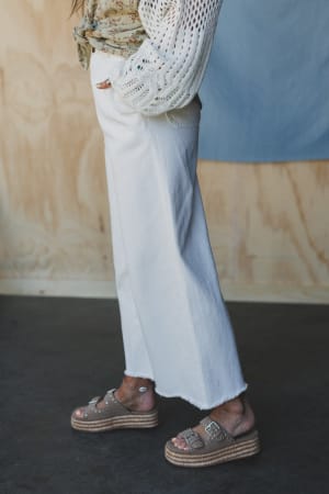 the-nest-simply-you-wide-leg-jeans-white/White