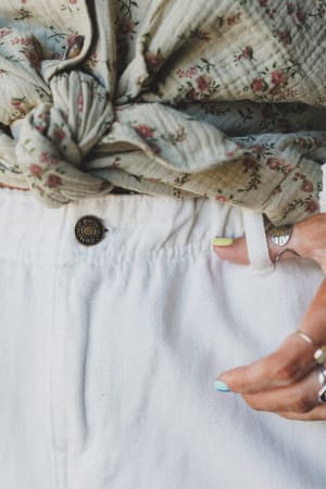 the-nest-simply-you-wide-leg-jeans-white/White