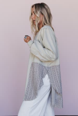 the-nest-nothing-better-contrast-top-sage-print/Green