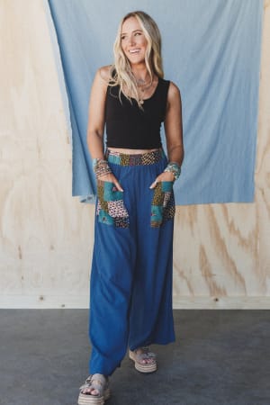 the-nest-no-rush-wide-leg-pants-blue-print/Blue