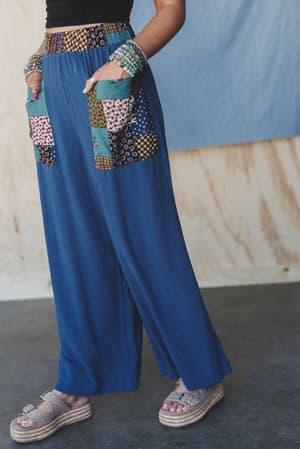the-nest-no-rush-wide-leg-pants-blue-print/Blue