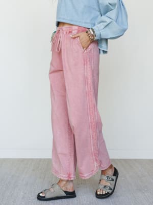 So Comfy Wide Leg Pant Cropped Length - Mauve XL / Burgundy