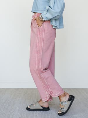 So Comfy Wide Leg Pant Cropped Length - Mauve XL / Burgundy
