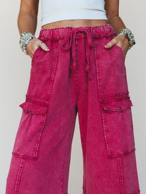 Game On Cargo Wide Leg Pant - Dark Red XL / Dark Red