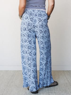 The Nest Sandra Wide Leg Ruffle Pant - Baby Blue XL / Baby Blue