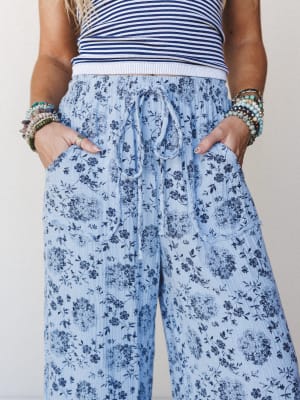 The Nest Sandra Wide Leg Ruffle Pant - Baby Blue XL / Baby Blue