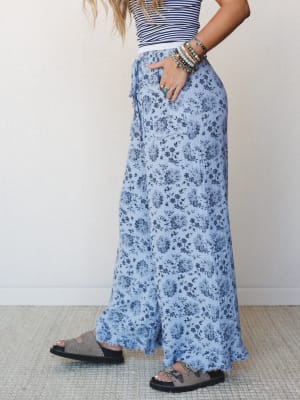 The Nest Sandra Wide Leg Ruffle Pant - Baby Blue XL / Baby Blue