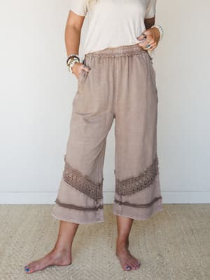Country Sunshine Crochet Wide Leg Pant: undefined