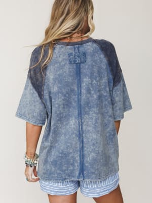 Peace and Dreams Tee - Denim L / Denim