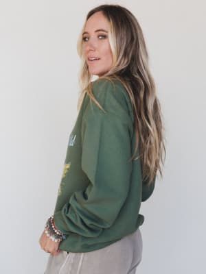 The Nest Spirit Of The Wild Sweatshirt - Military Green S/M / Military Green