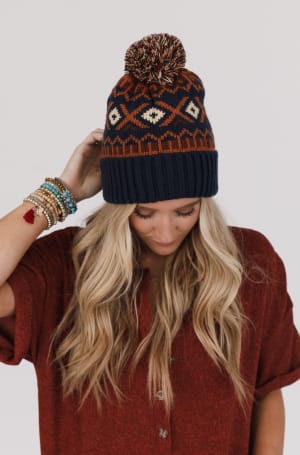 Nili Pom Beanie: undefined