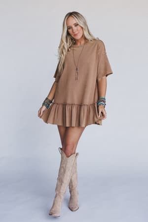 soft-horizon-ruffled-hem-tunic-clay/Brown