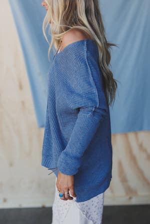 moonlit-layers-v-neck-top-blue/Blue