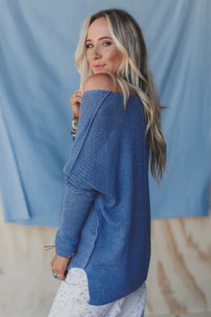 moonlit-layers-v-neck-top-blue/Blue