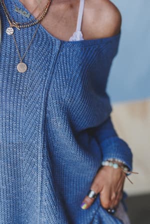 moonlit-layers-v-neck-top-blue/Blue