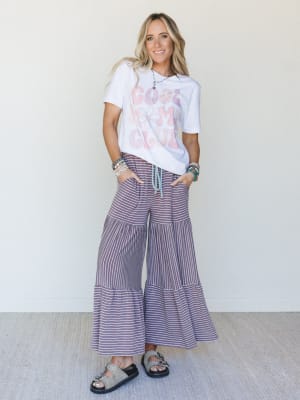 Cool Moms Club Tee - White M/L / White