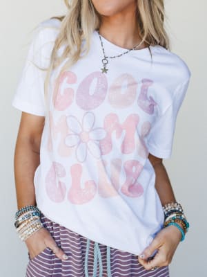 Cool Moms Club Tee - White M/L / White