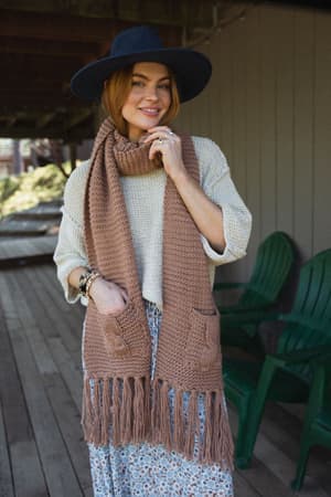 kolby-knitted-pocket-scarf-mocha/Camel