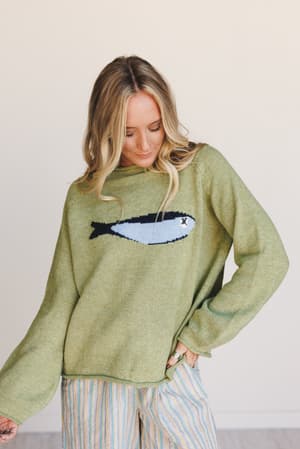 marine-layers-sweater-top-olive/Olive