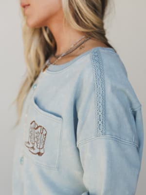 Boots Pocket Sweatshirt - Denim L / Denim