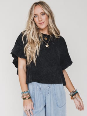 Ruffle Sleeve Tee - Ash Black L / Ash Black
