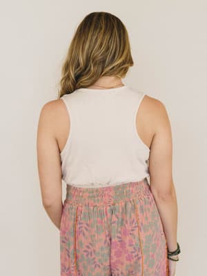 Flower Patch Cropped Tank - Beige L / Beige