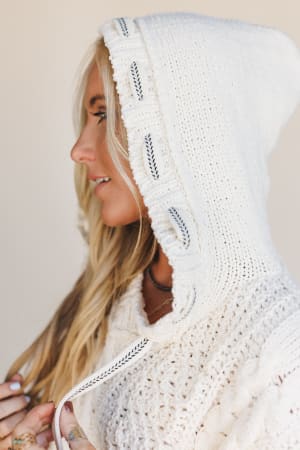 river-tangle-sweater-cream/Cream